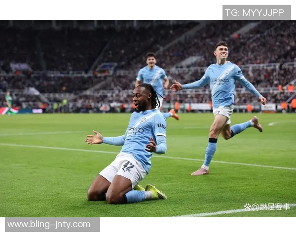 德媒曝多特有望租借鲍勃并设三千万欧买断条款但需等曼城引进塞梅尼奥